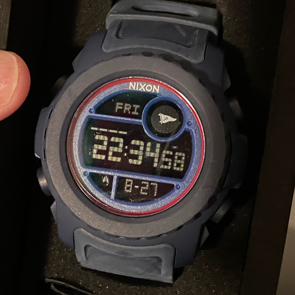 Nixon super unit watch